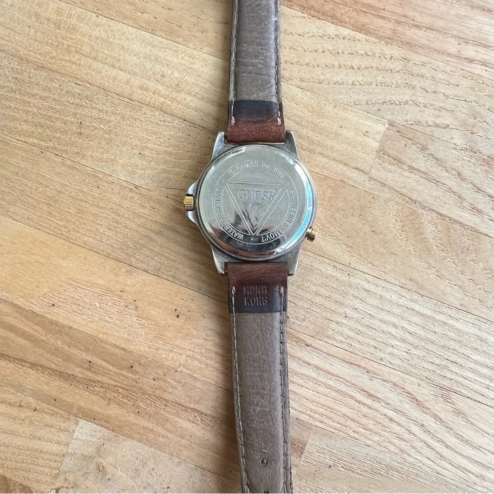 Vintage 90s Guess ladies two-tone brown leather watch NEW BATTERY